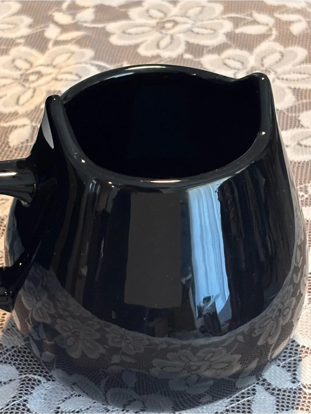 Very cute Ceramic Mug, Smiling Black Cat w Ears on Rim, Paw Print Inside.